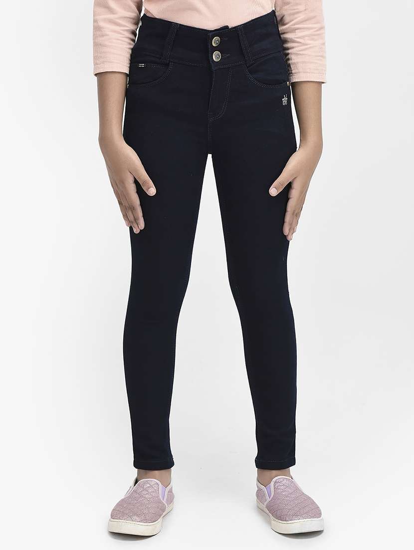 black solid slim fit jeans