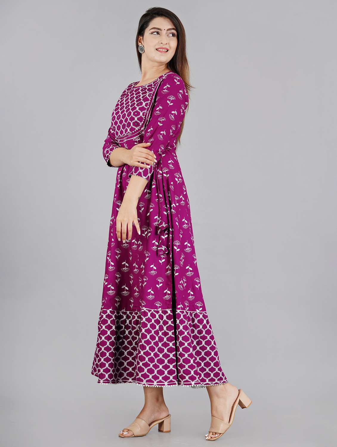 boat neck printed anarkali kurta - 19983234 - Standard Image - 2