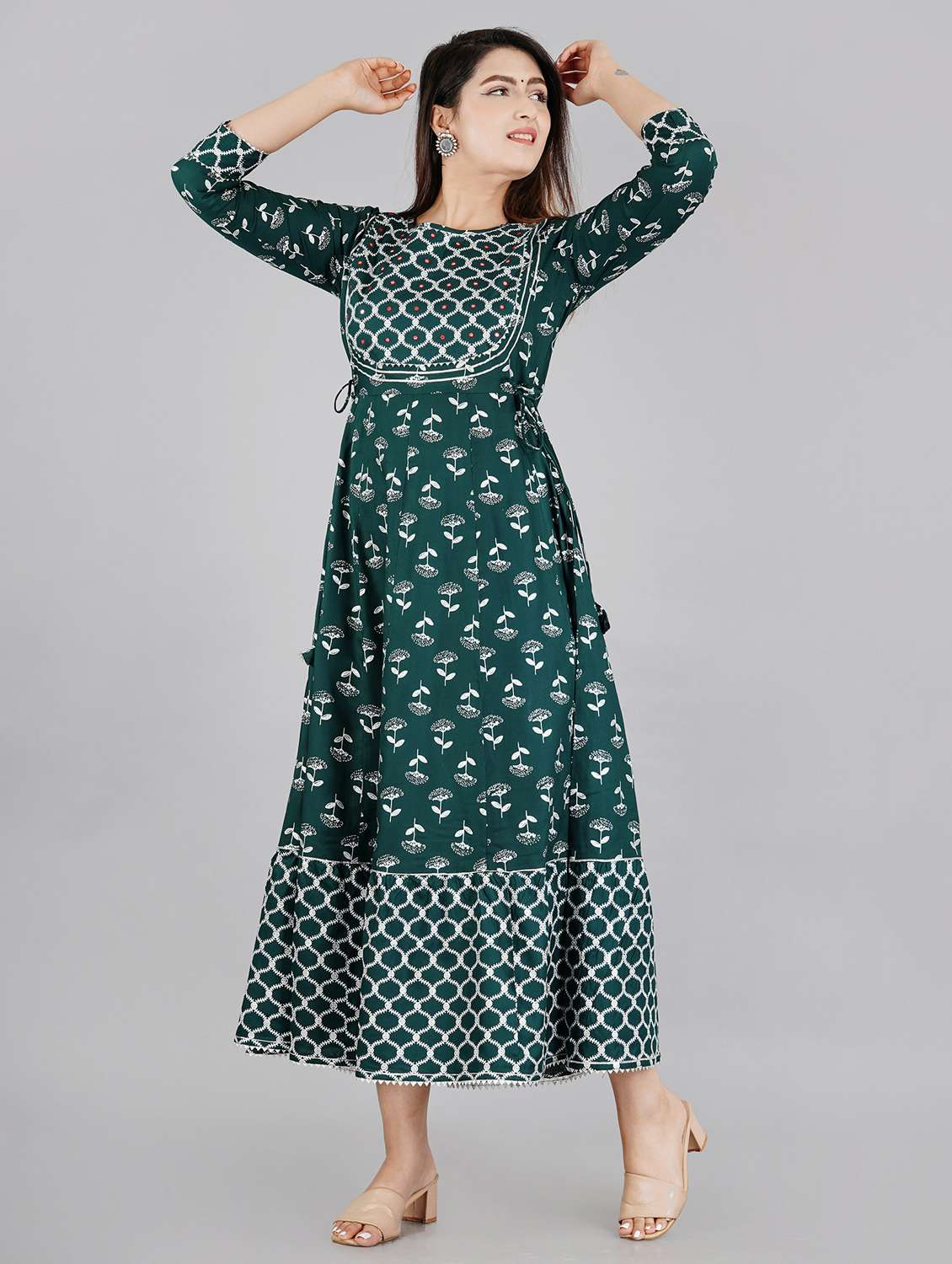 boat neck printed anarkali kurta - 19983237 - Standard Image - 2