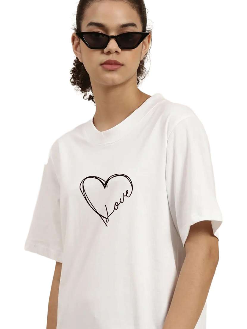 white cotton regular tshirt - 19984980 -  Standard Image - 2