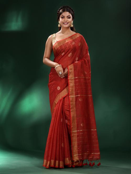 red cotton blend saree with blouse - 19993512 - Standard Image - 0