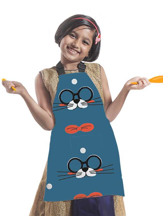 satin apron for kids with centre pocket & adjustable waist/painting/cooking