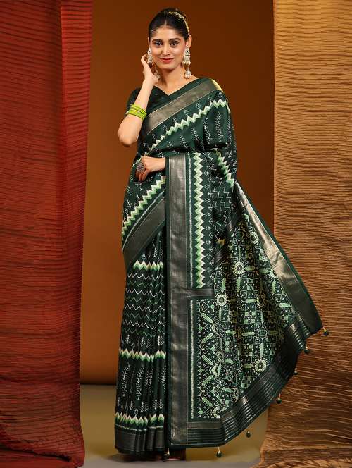 women's self design dark green colored saree with blouse - 20007393 - Standard Image - 0