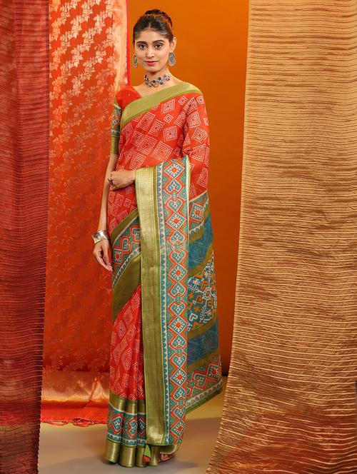 women's abstract red colored saree with blouse - 20007407 - Standard Image - 0