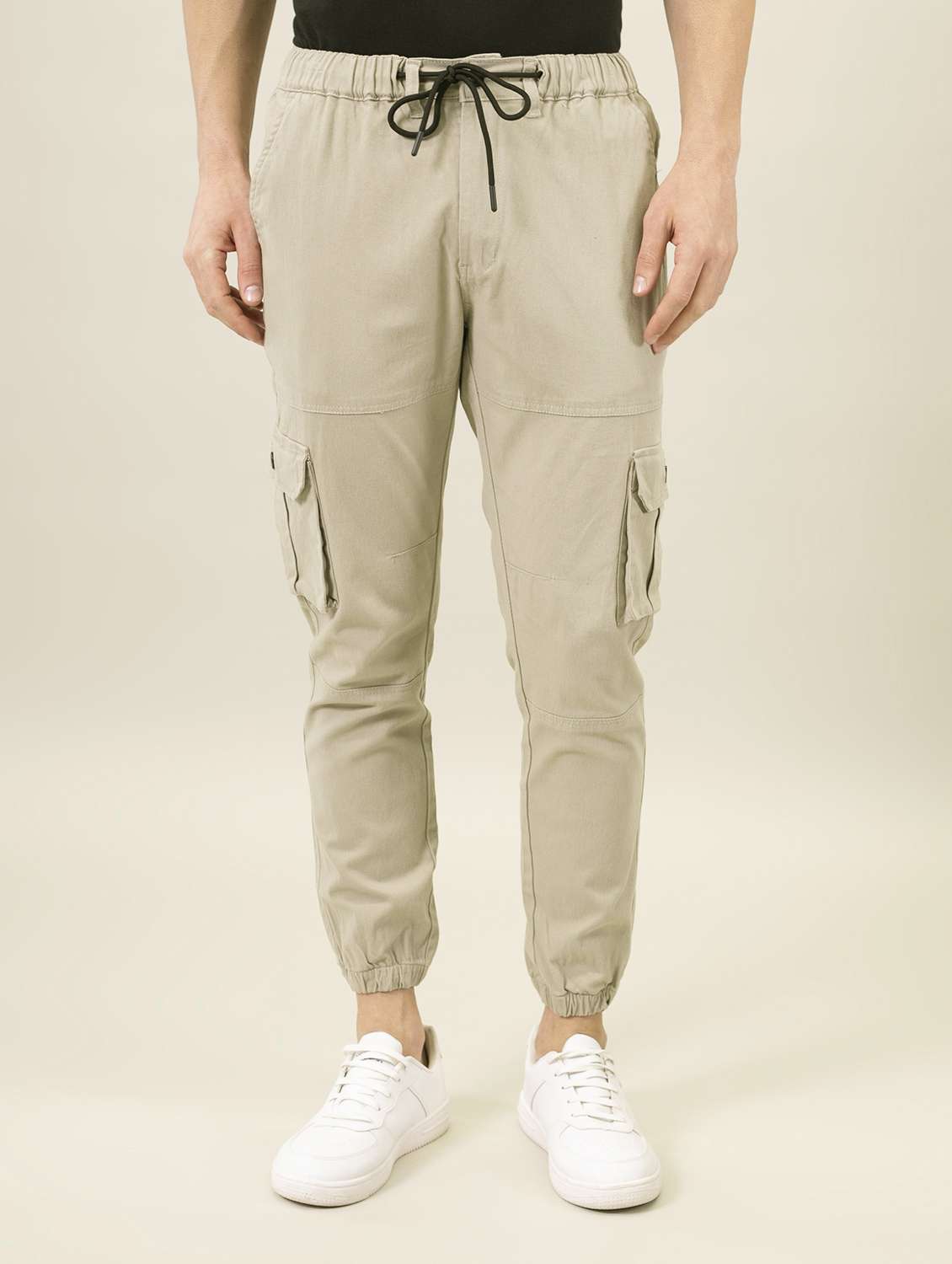 men mid rise solid cargos