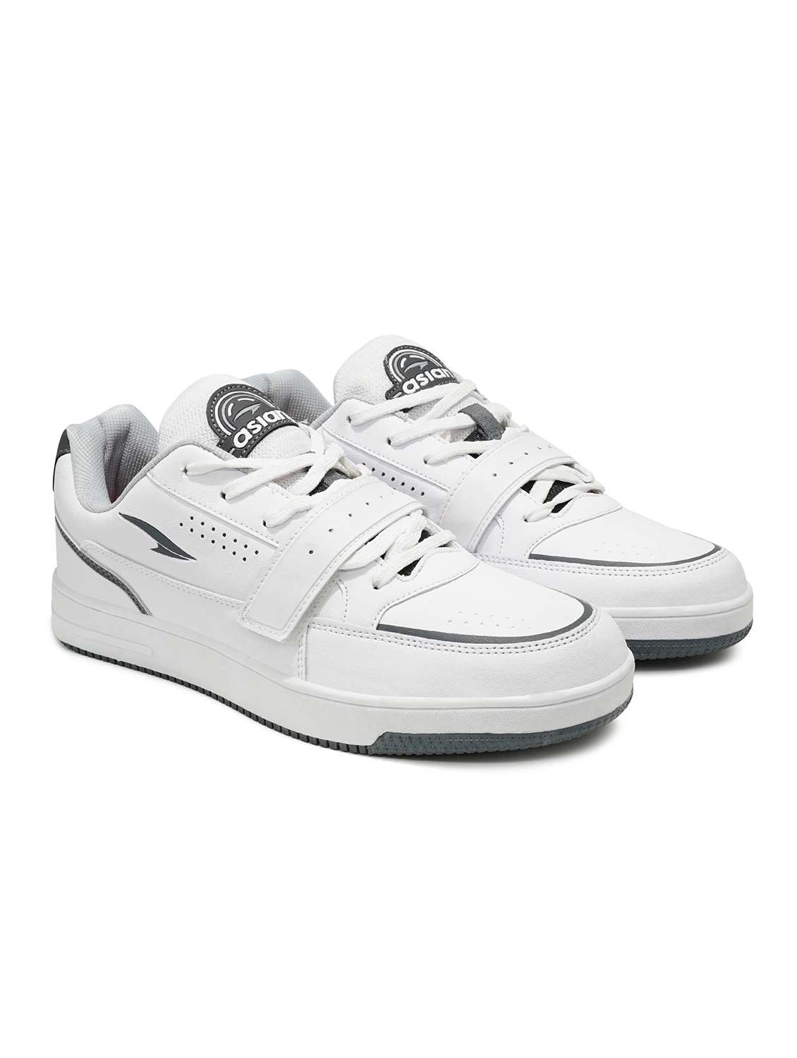 men white lace up sneaker