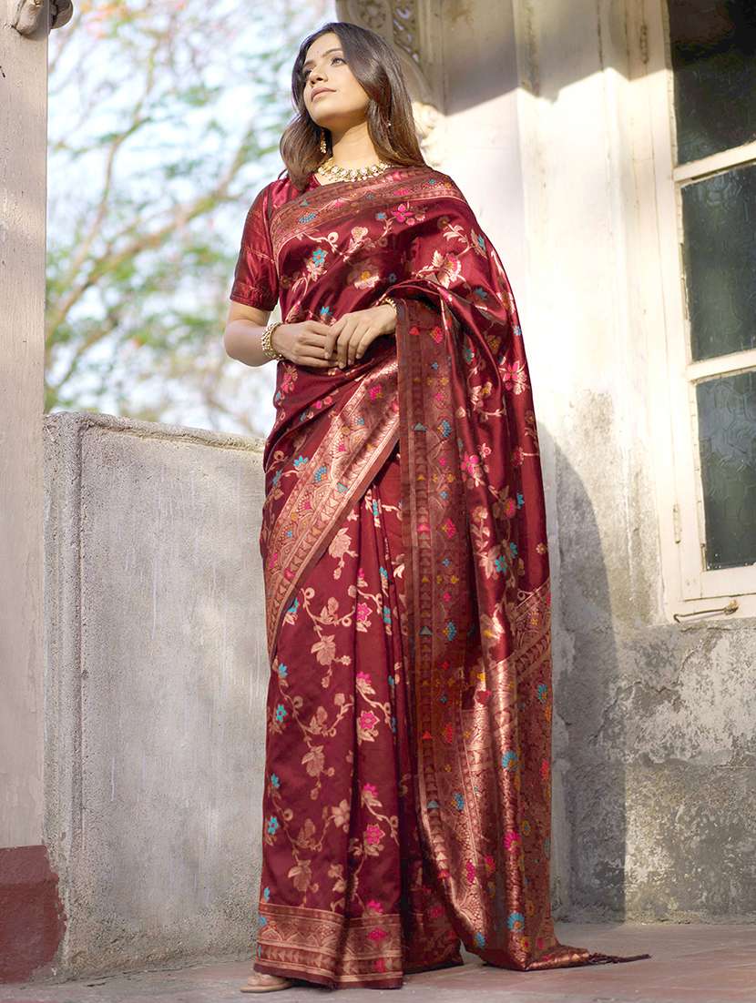women's banarasi saree with blouse