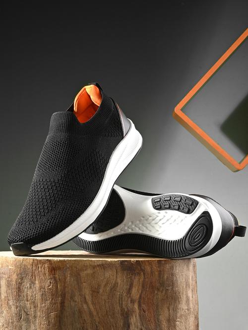 black sport shoes - 20019149 -  Standard Image - 0