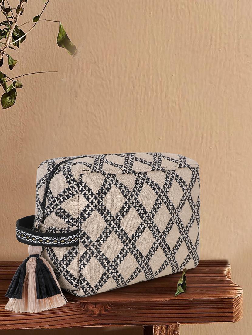 beige canvas regular pouch - 20021569 - Zoom Image - 0