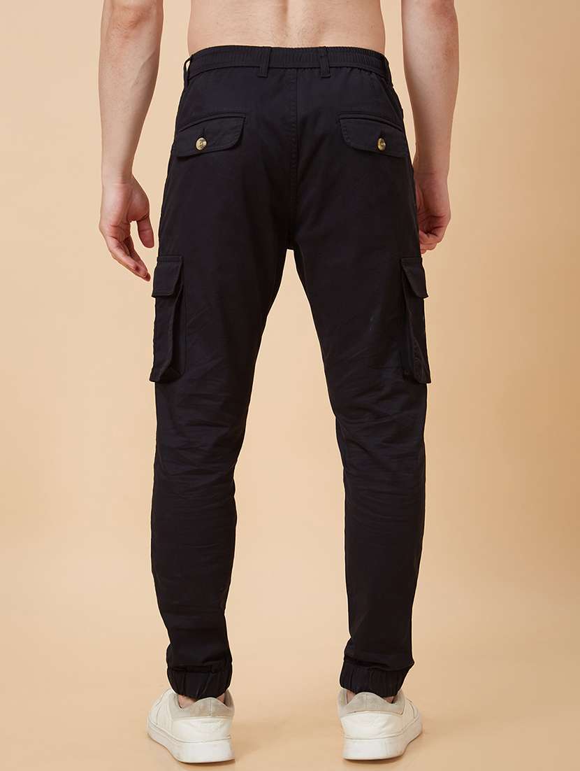 globus men black slim fit mid-rise pure cotton cargos - 20023035 -  Standard Image - 2