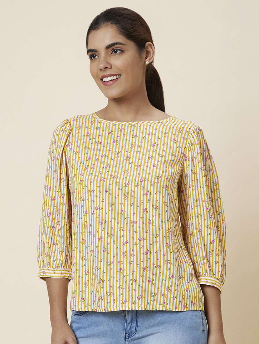women's straight boat neck top