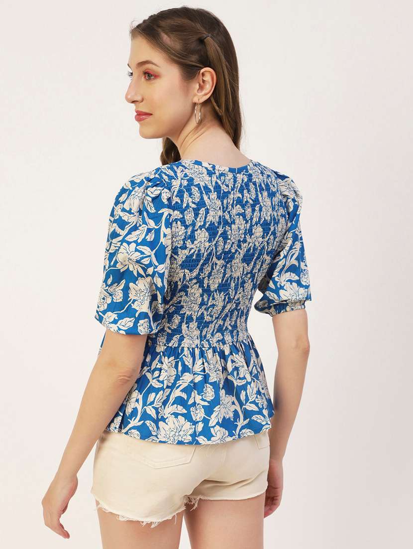 women's crop v neck top - 20031293 -  Standard Image - 2