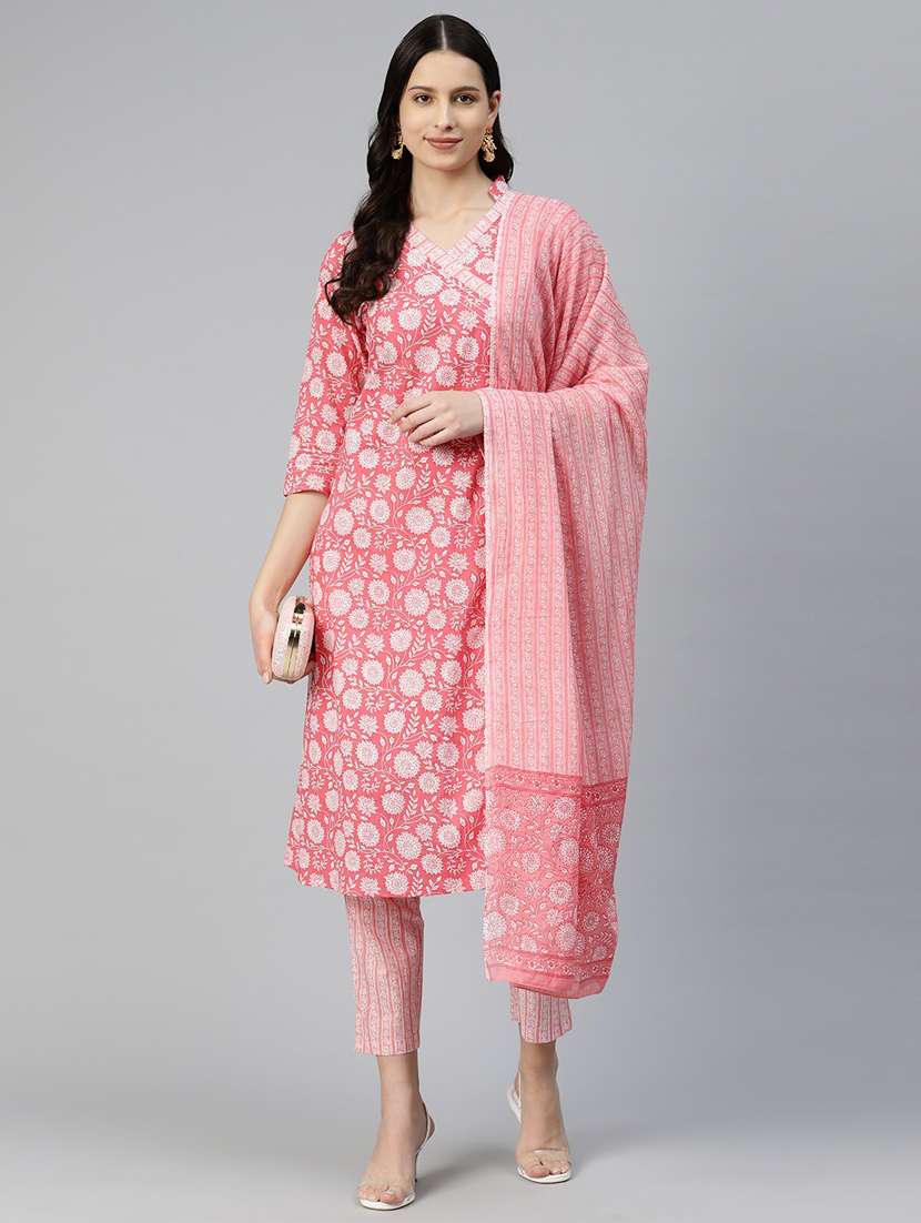pink kurta pant set with dupatta