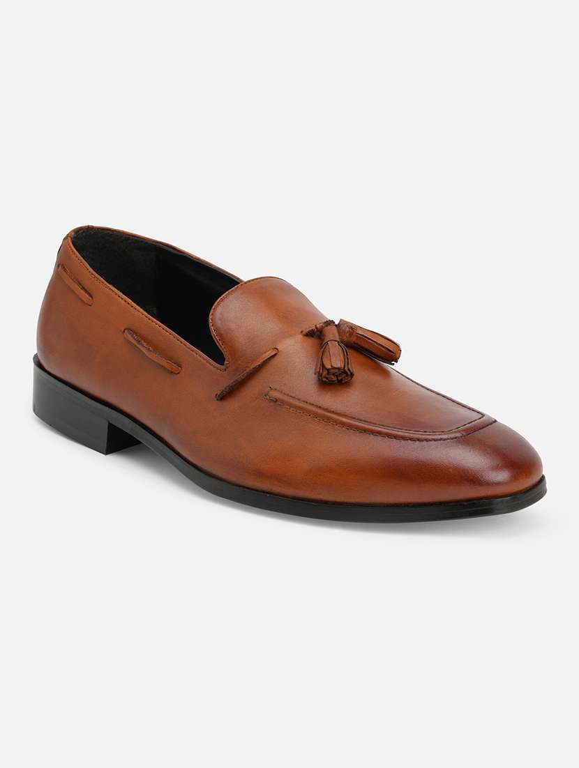 men slip on tassel detailed loafers