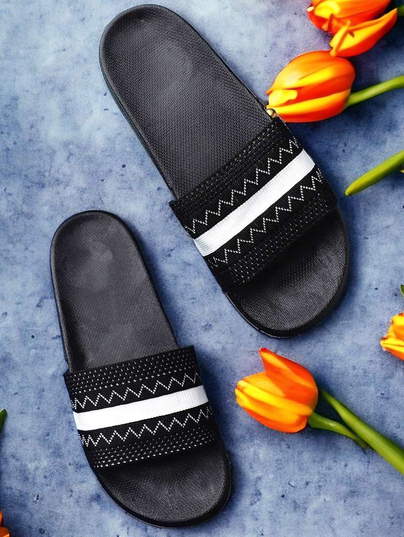 fly-zigzag black flip flop for women