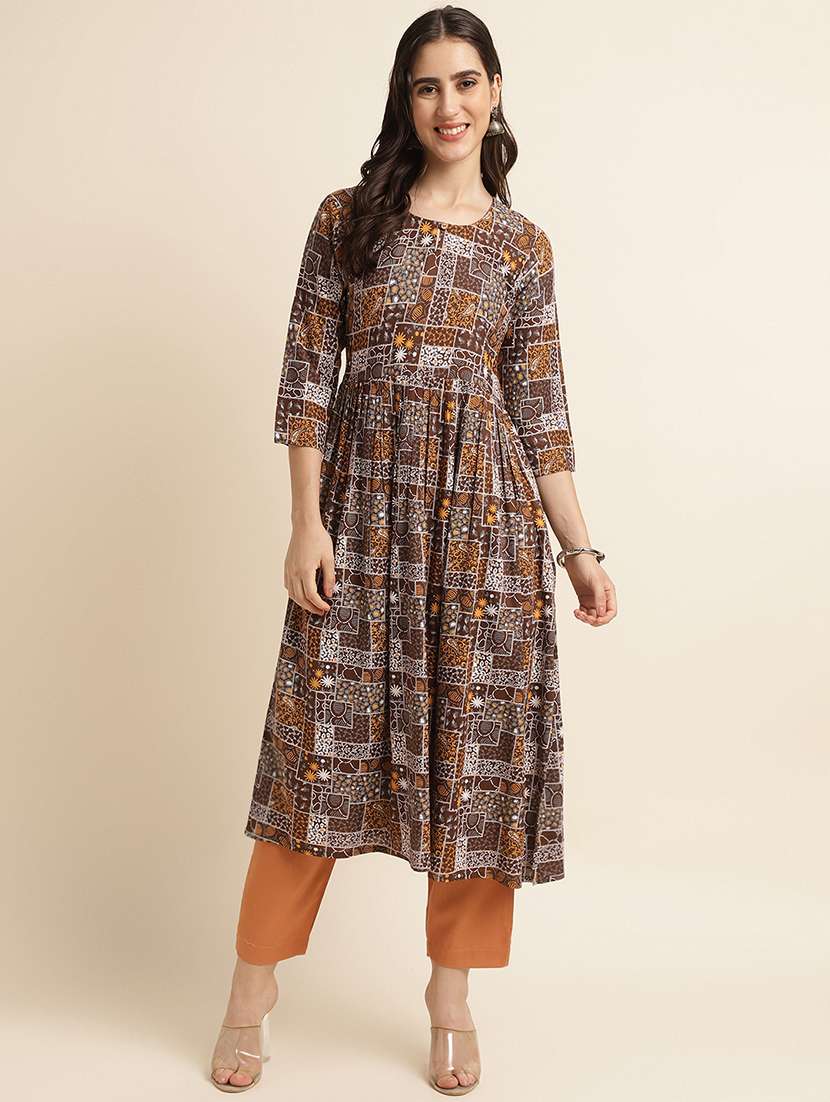 women's flared kurta