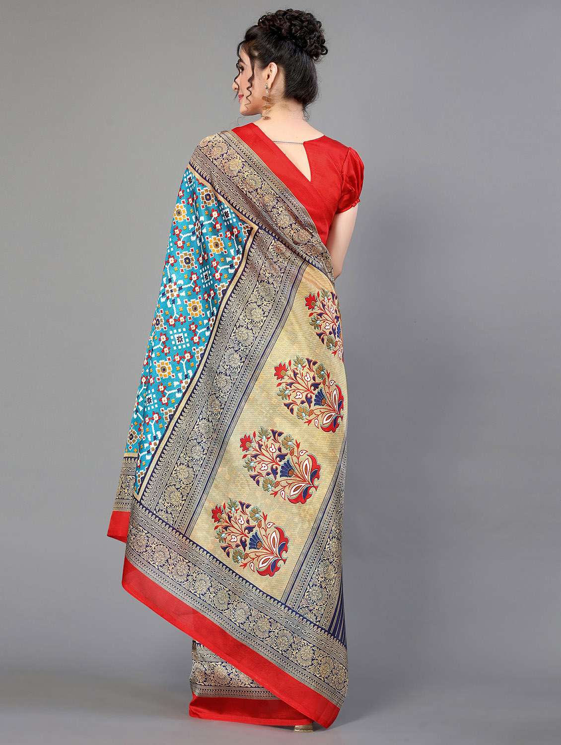 sky blue silk blend patola saree - 20039508 - Standard Image - 2