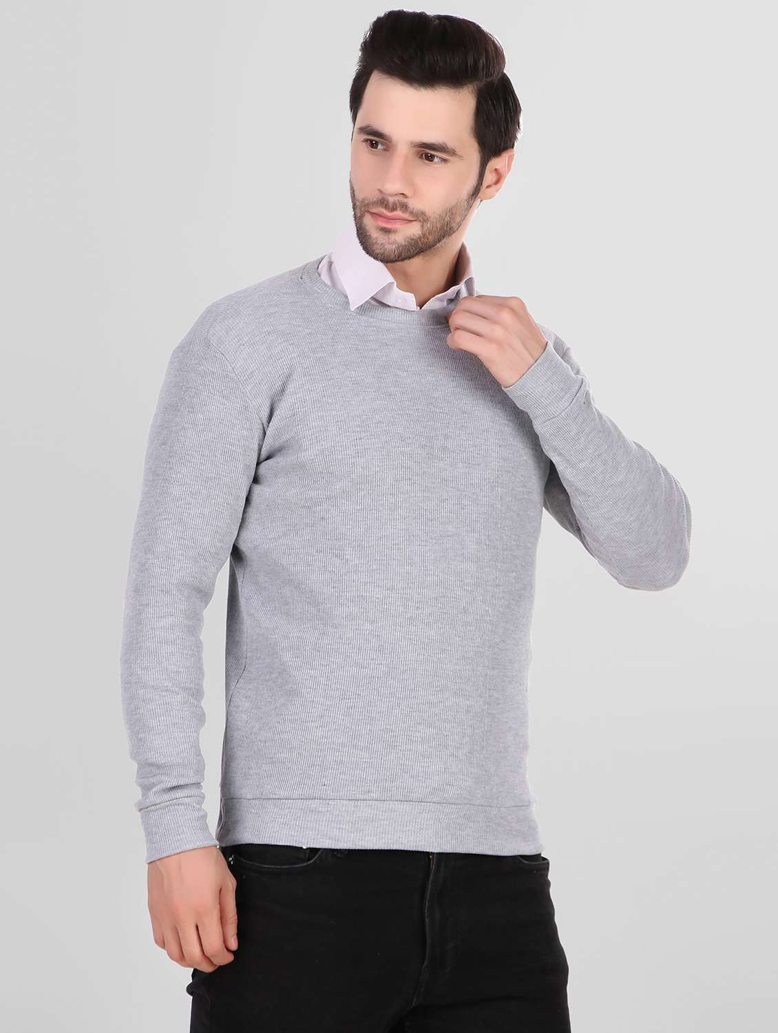 round neck solid pullover