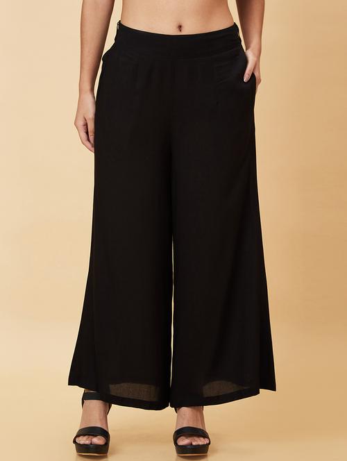 solid regular straight trouser - 20056383 -  Standard Image - 0