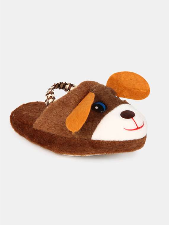 brown fabric flip flop