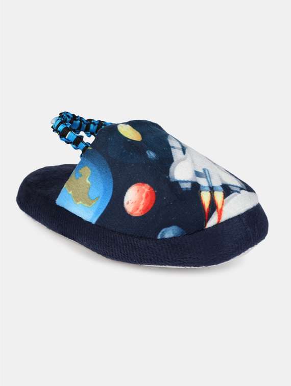 blue fabric flip flop