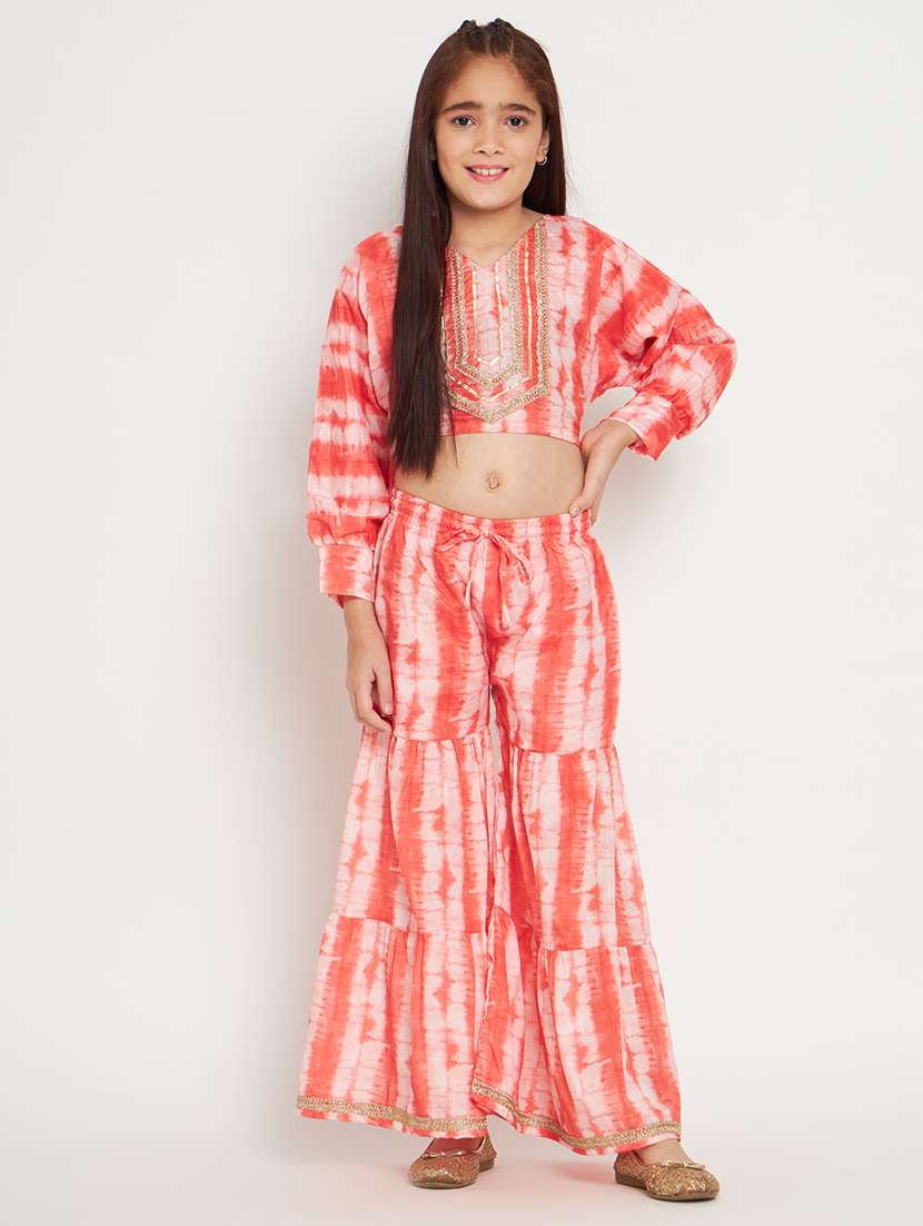 red tie & dye top pants set 