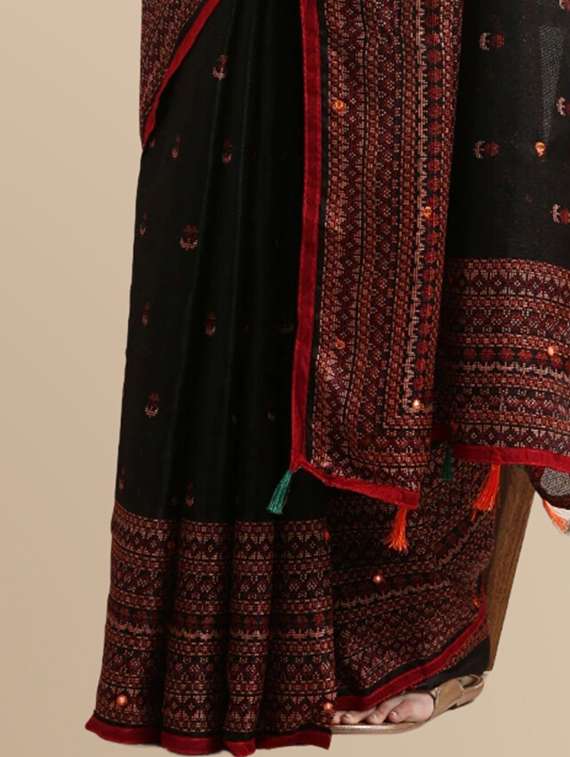 Women Self Design Black Colored Saree With Blouse