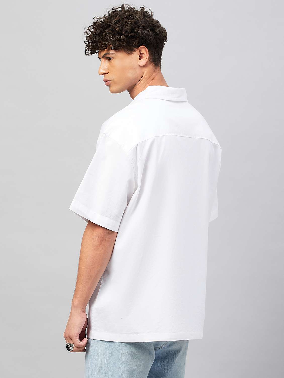 Men White Solids Casual Shirt - 20133172 -  Standard Image - 2