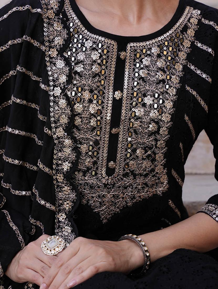 black three quater sleeves embroidered suit set - 20133299 - Standard Image - 2
