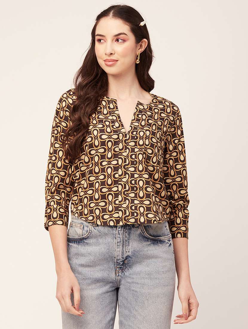 women's crop notch neck top