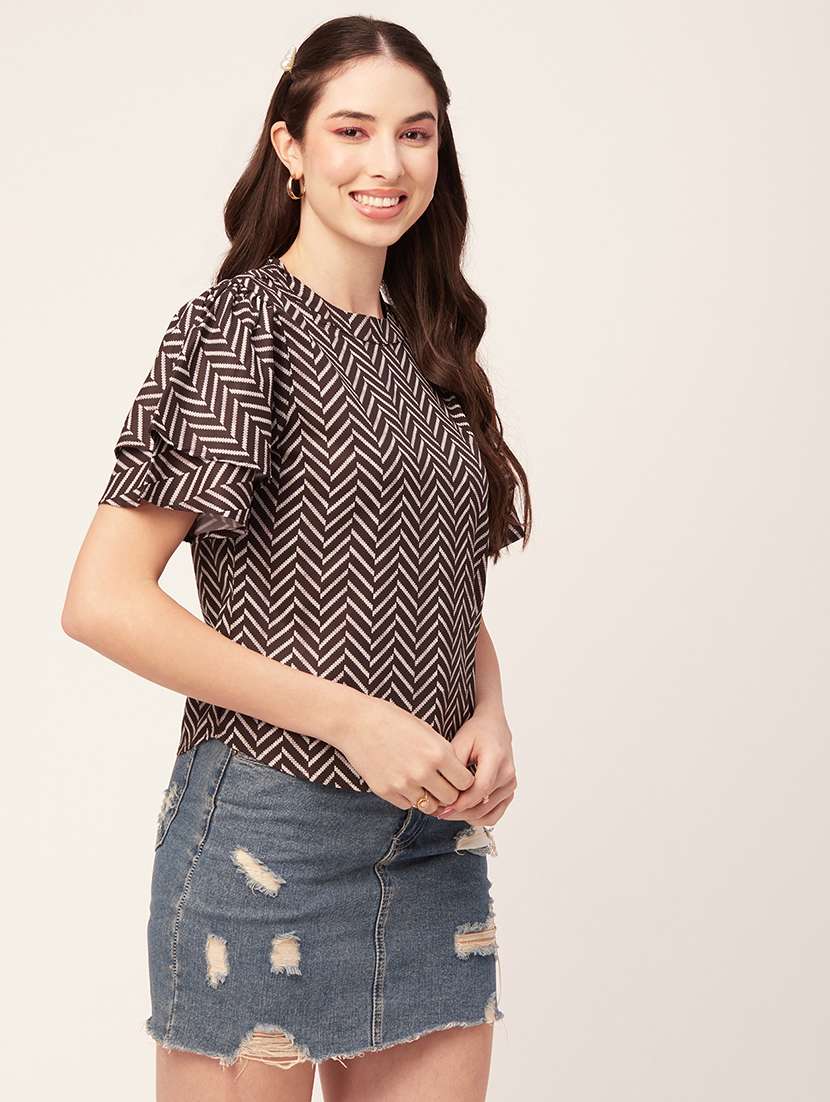 women's crop round neck top - 20152455 -  Standard Image - 2