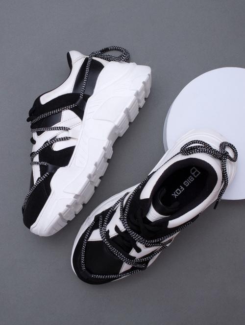 black & white lace-up sneaker - 20152783 - Standard Image - 0