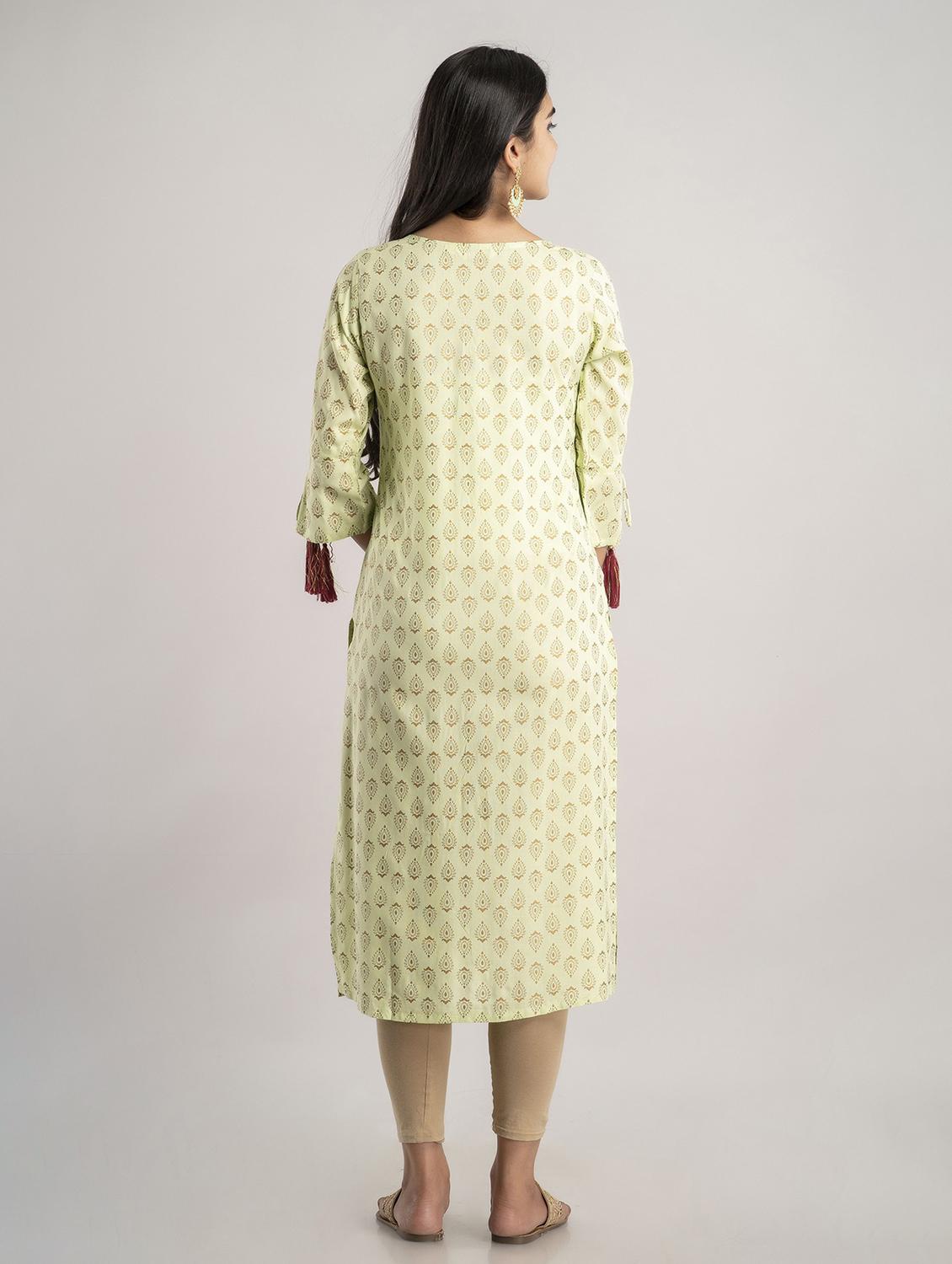 round neck printed straight kurta - 20154969 - Standard Image - 2