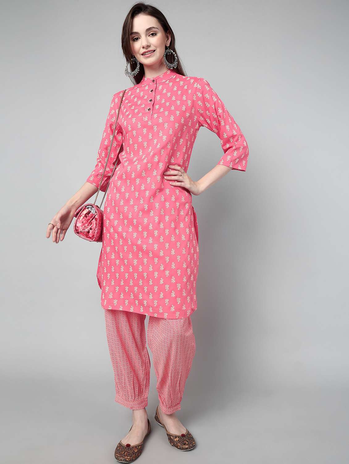 women floral mandarin neck kurta salwar set