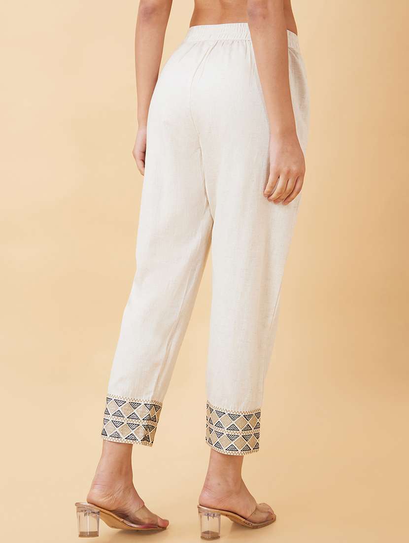 women white cotton cigarette pants - 20158101 -  Standard Image - 2