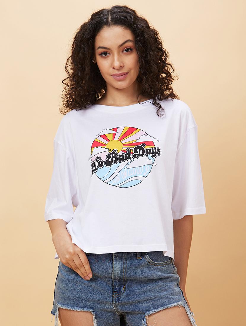 women's chest print round neck t-shirt - 20158138 -  Zoom Image - 0