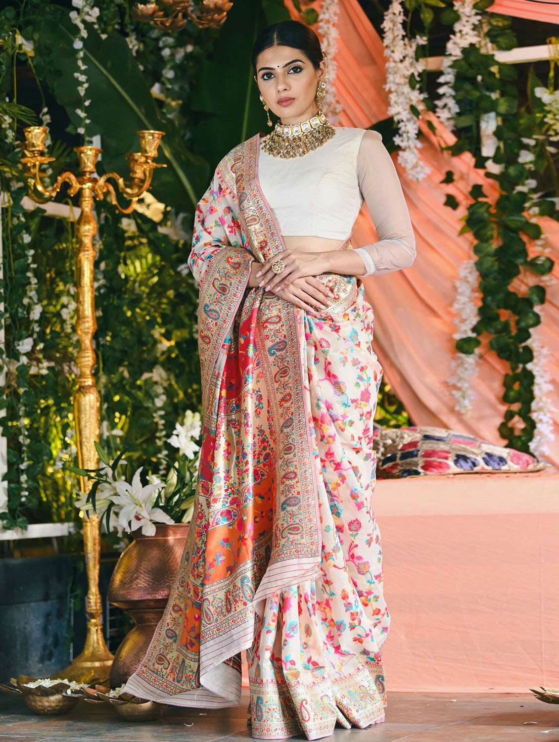 Women's Banarasi Saree With Blouse