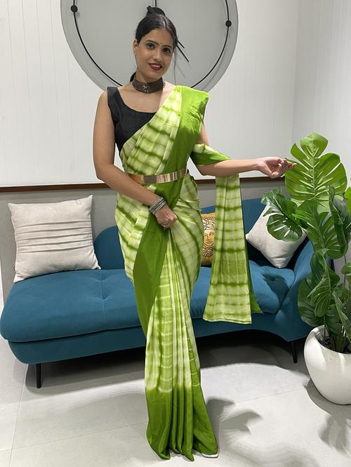 women's printed light green colored saree with blouse - 20168761 -  Standard Image - 0