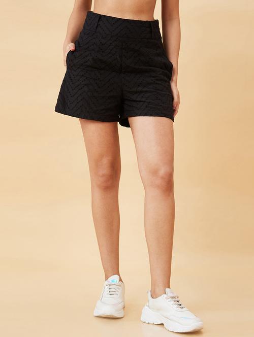 globus women black chevron schiffli high-rise cotton shorts - 20171172 - Standard Image - 0