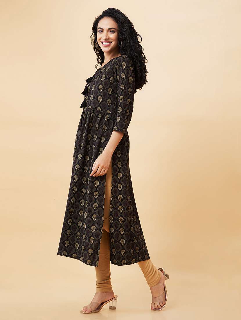 women black viscose a-line kurta - 20171179 -  Standard Image - 2