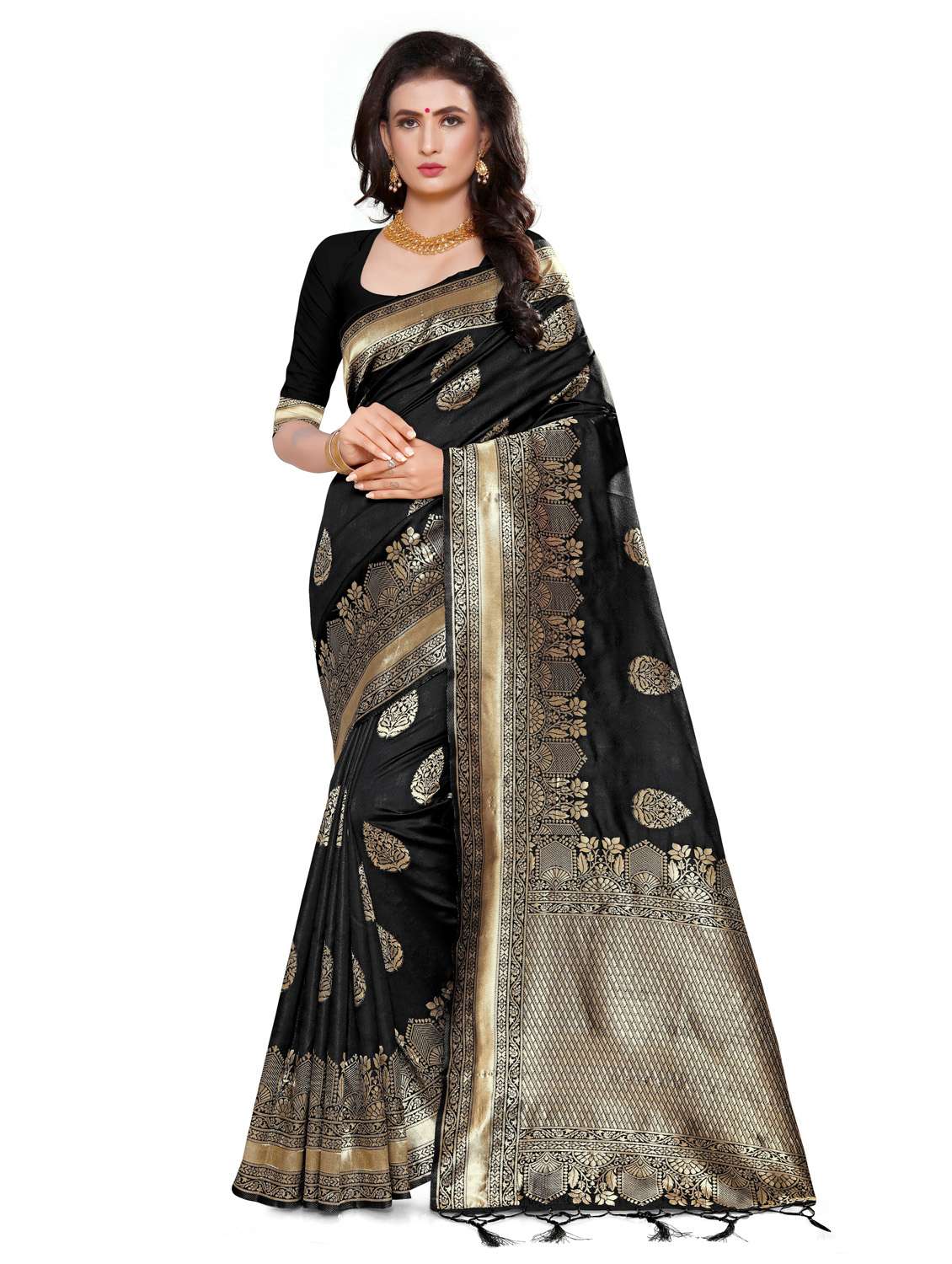 women's banarasi saree with blouse