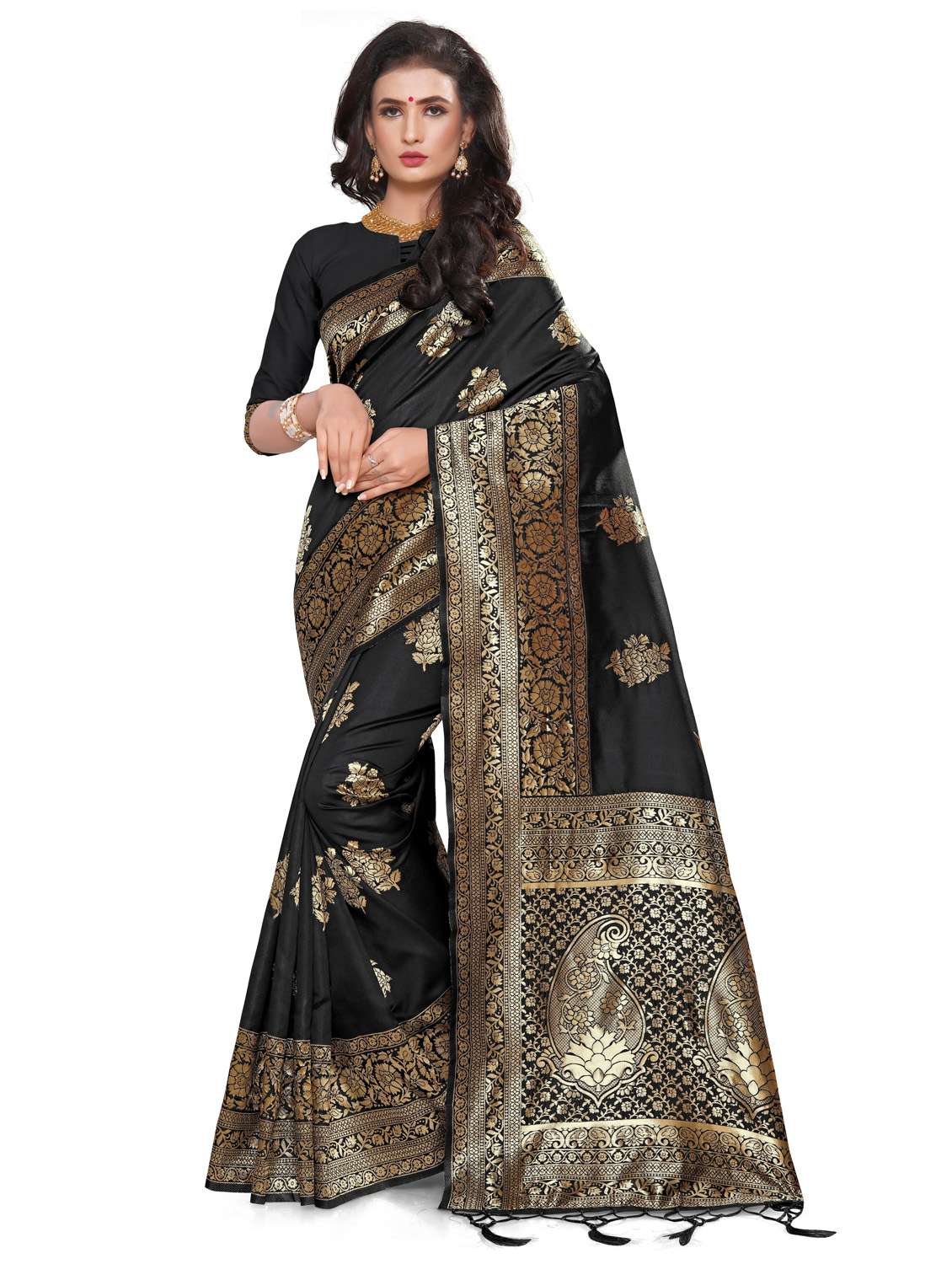 women's banarasi saree with blouse
