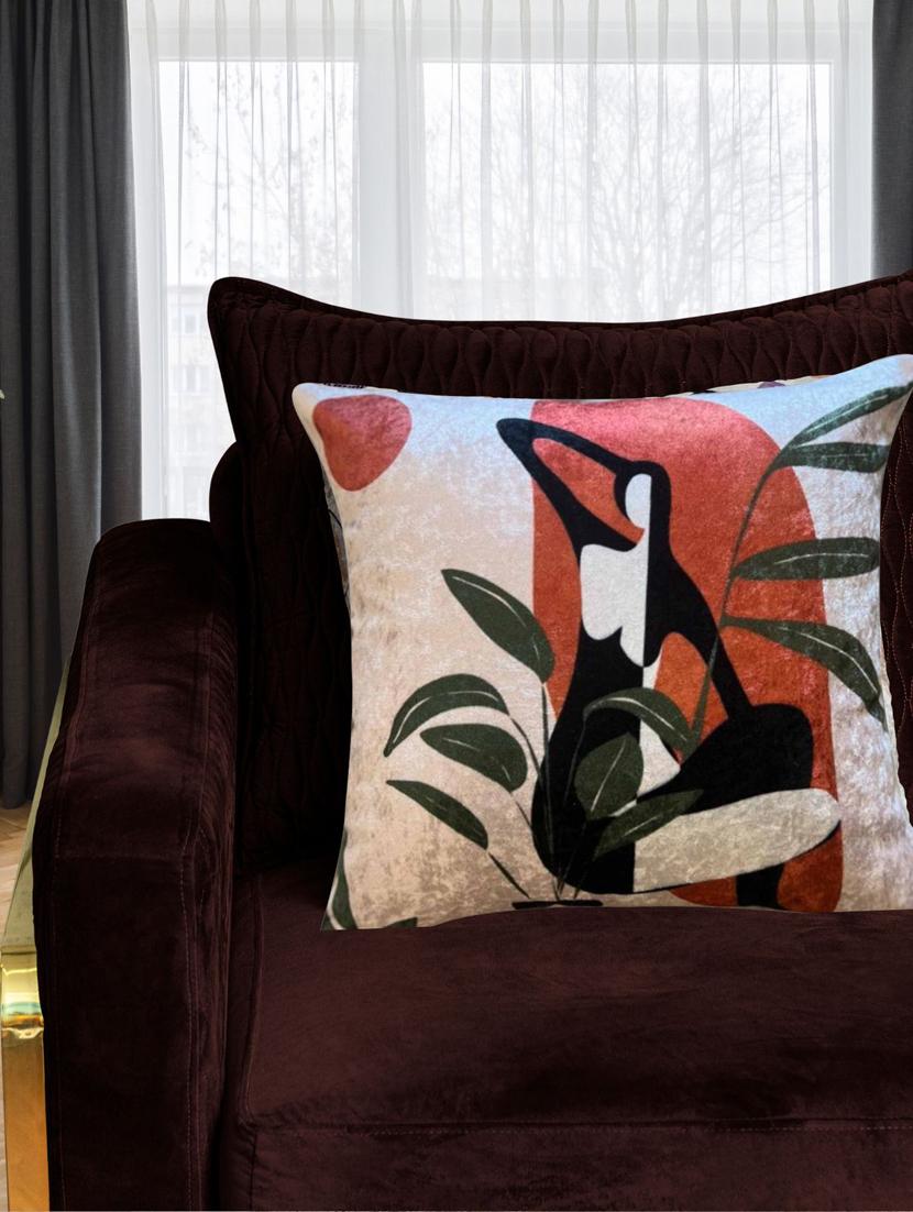 modest lady cushion cover - 20187997 -  Zoom Image - 0