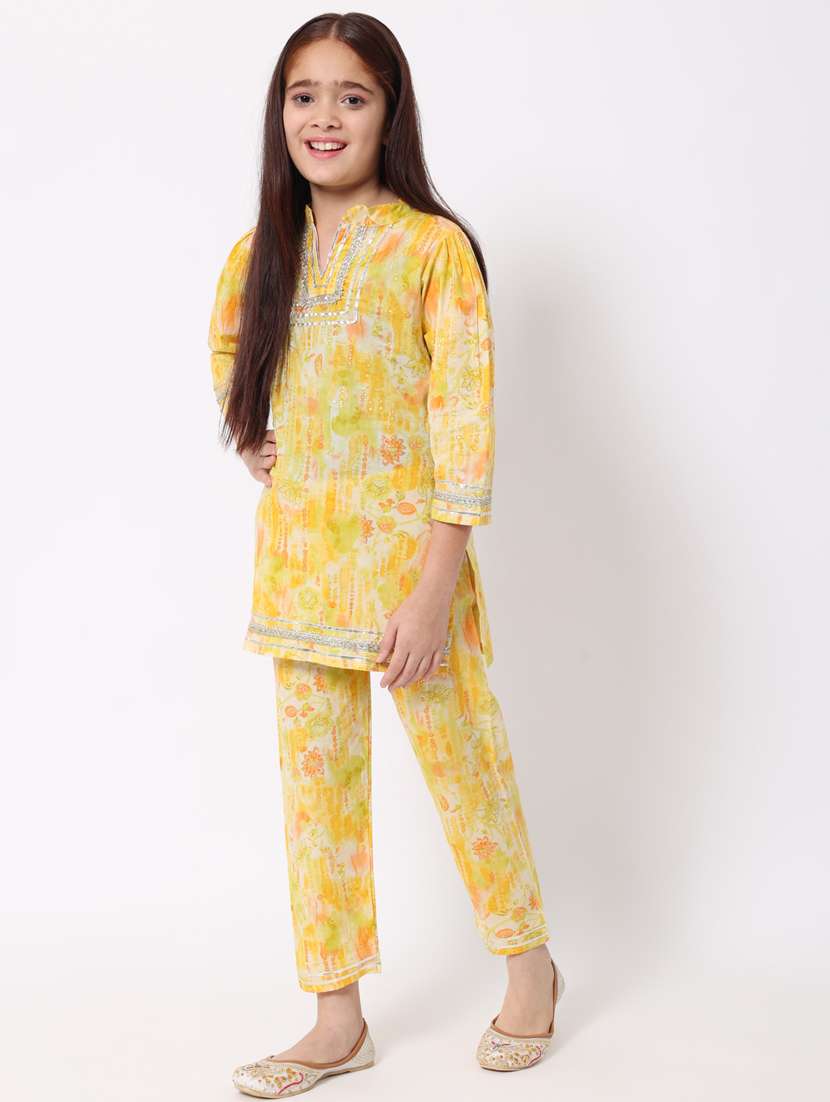 girls yellow printed kurta pant set - 20188060 -  Standard Image - 2