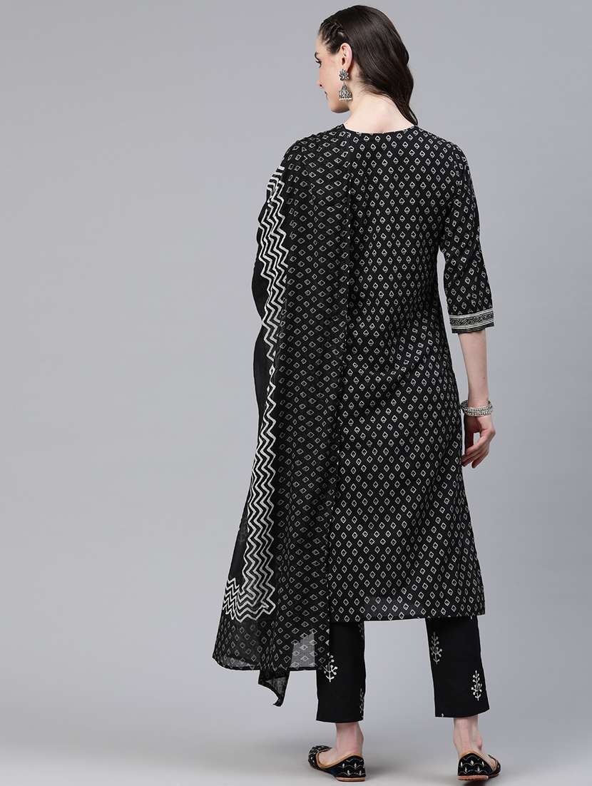 women three quarter sleeve kurta pant with dupatta set - 20188136 -  Standard Image - 2