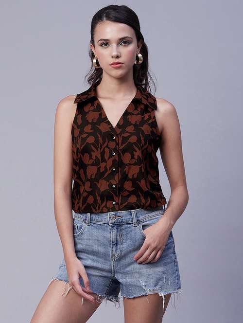 women's crop v neck top - 20189307 -  Standard Image - 0