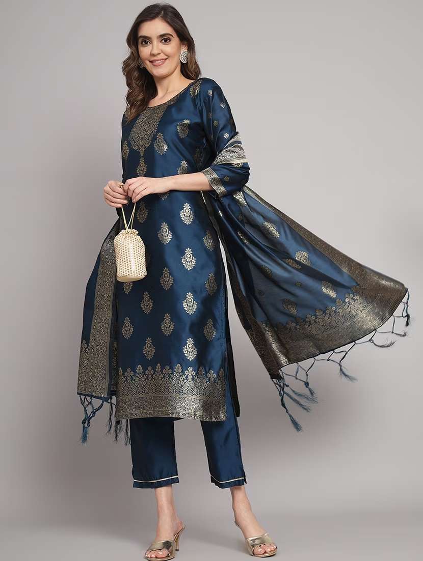 women three quarter sleeve kurta pant with dupatta set