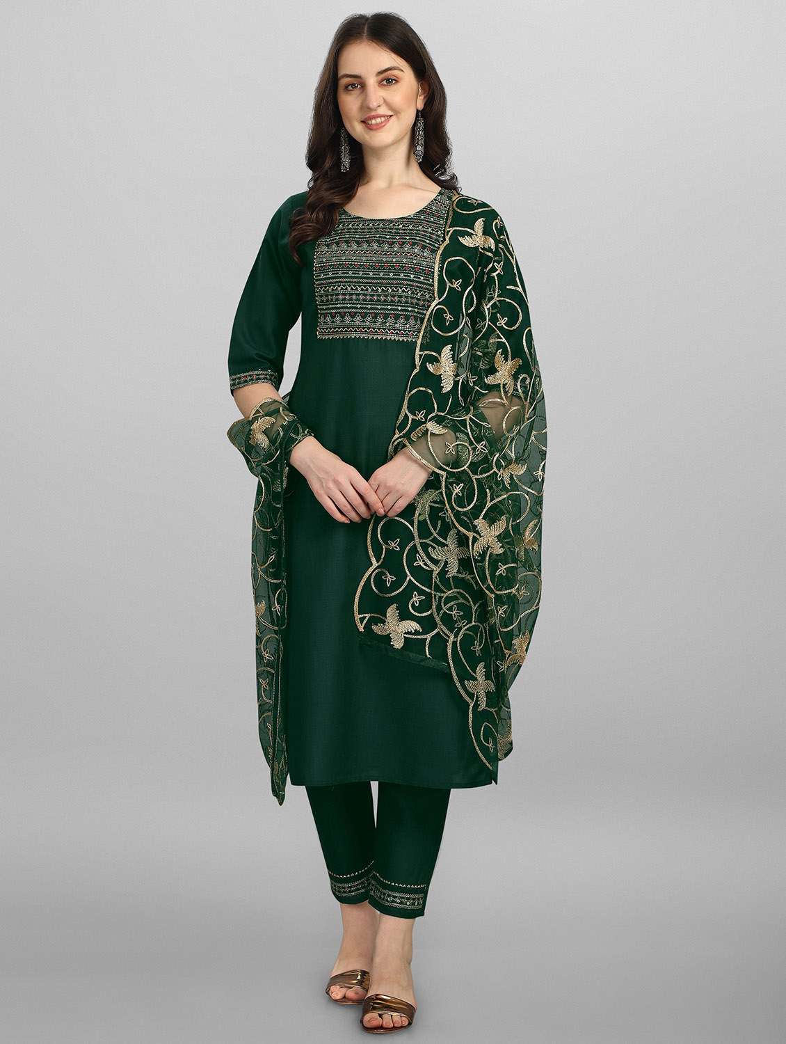 embroidered kurta pant set with dupatta 