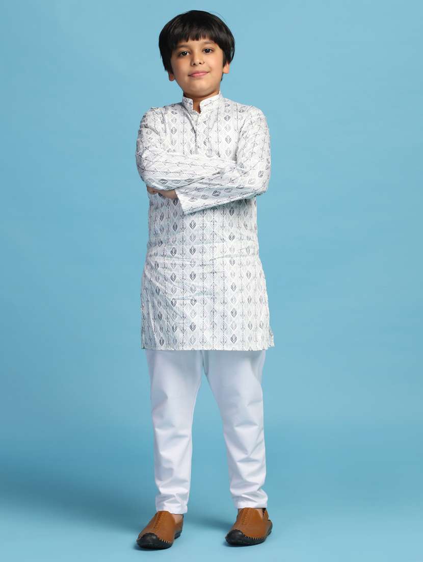 white solid mandarin neck kurta set