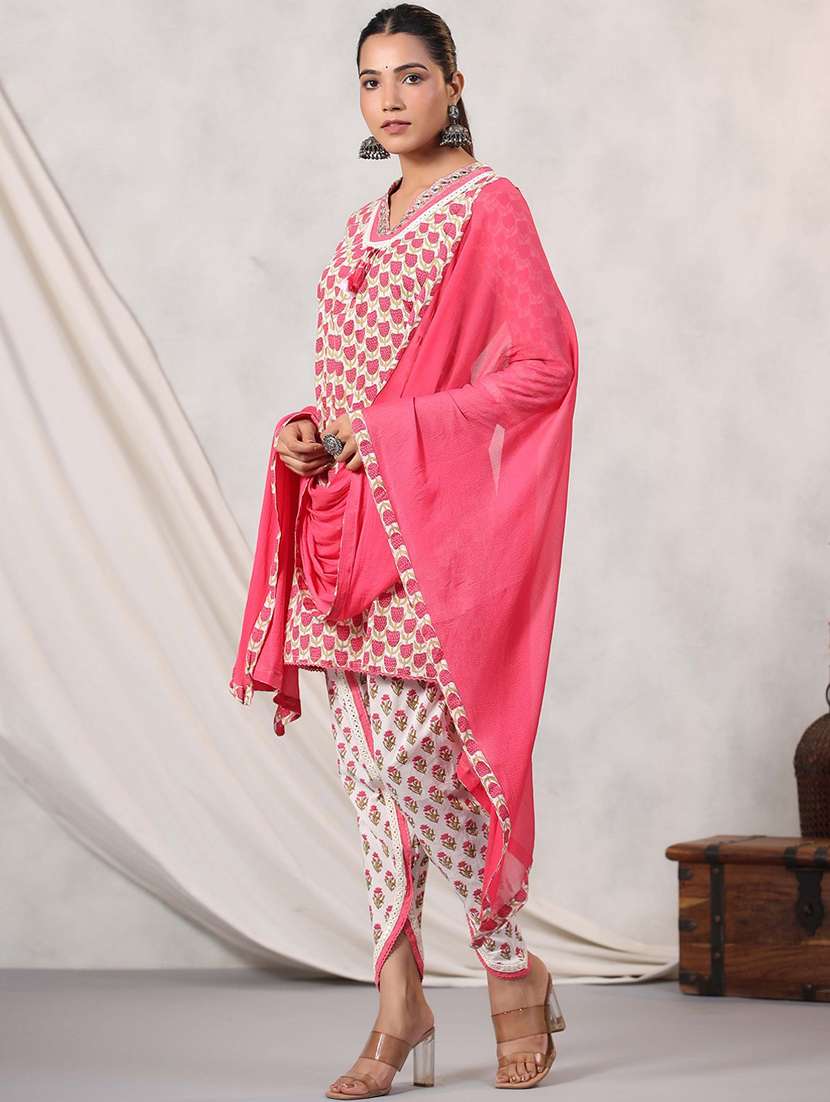 women pink dhoti kurta set with dupatta - 20205534 -  Standard Image - 2